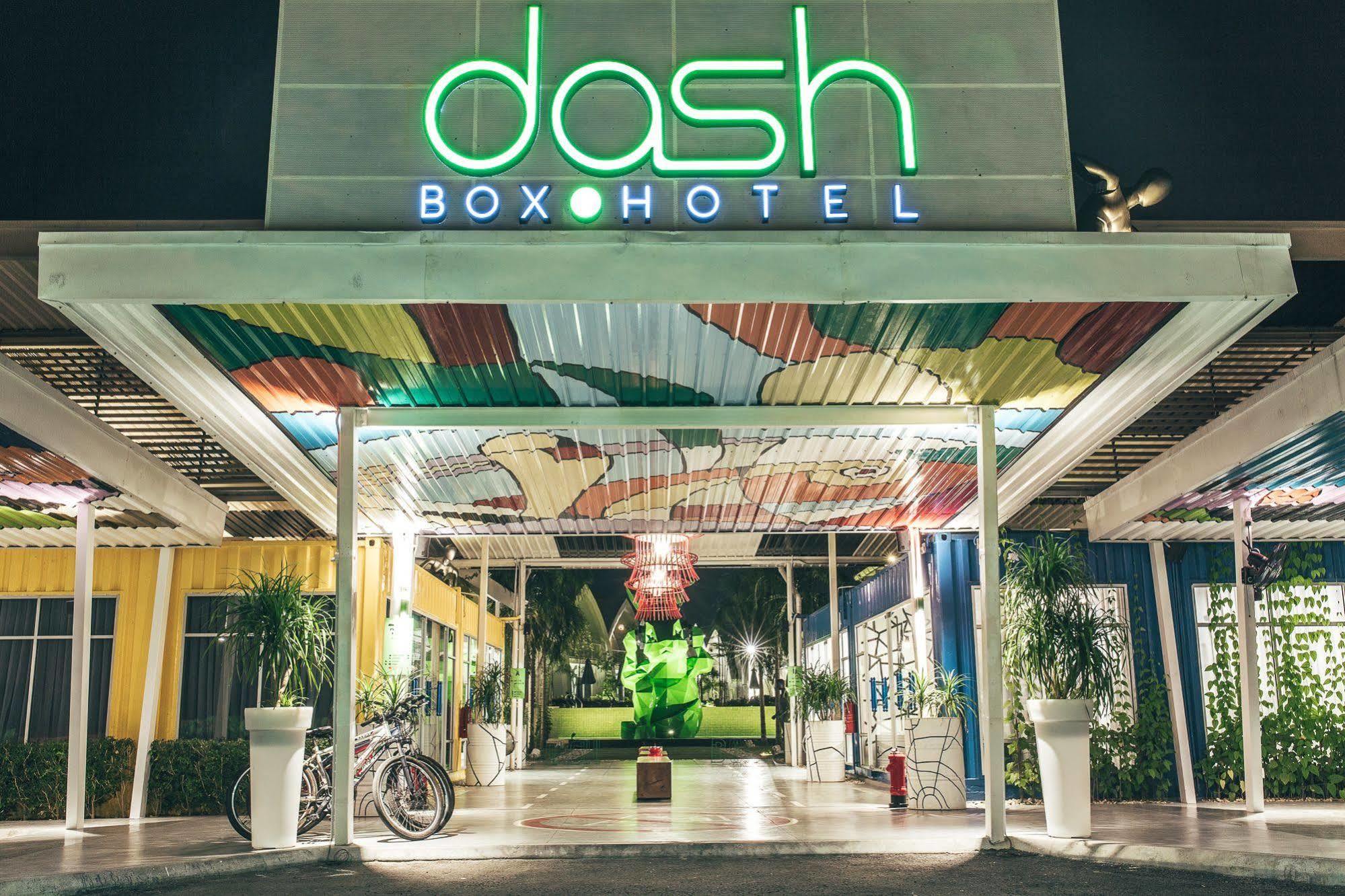 Dash Box Hotel Cyberjaya Exterior photo