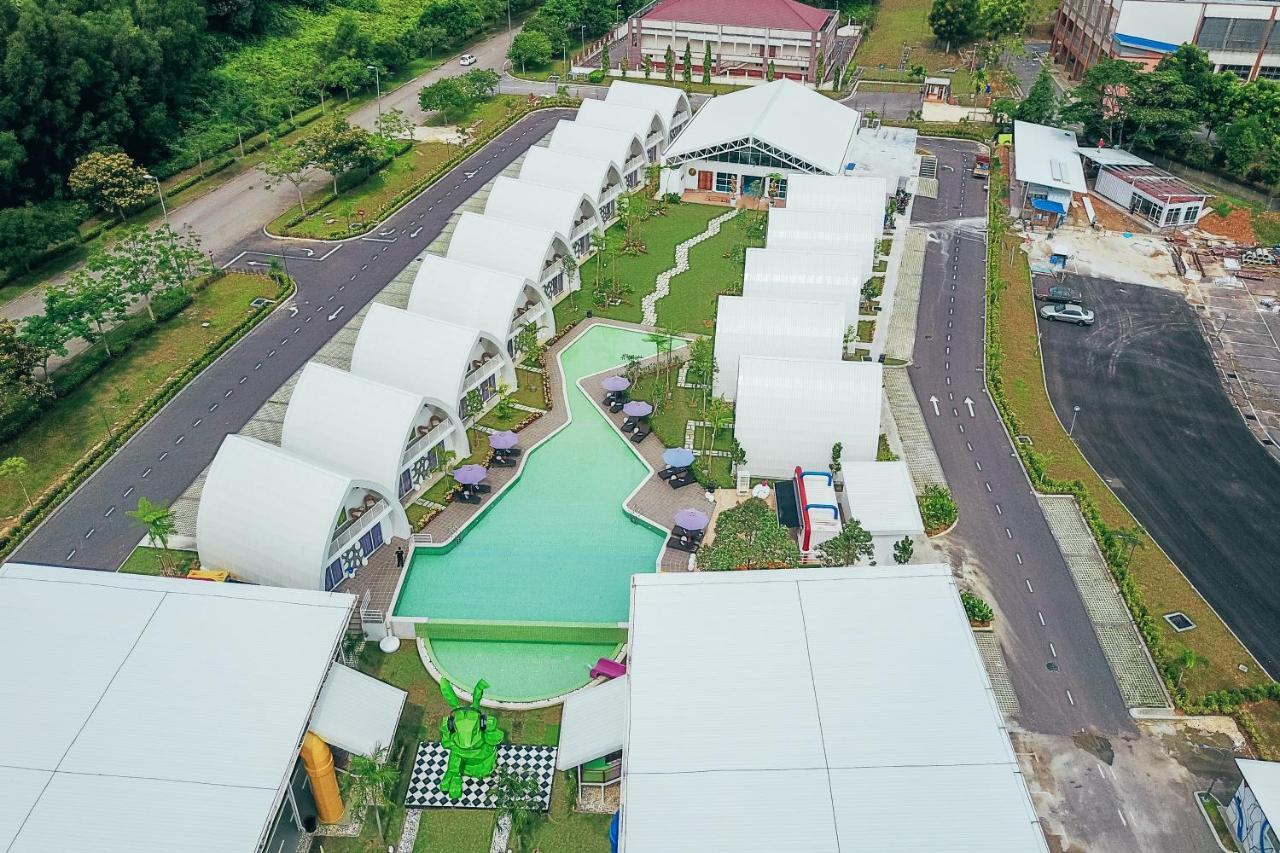 Dash Box Hotel Cyberjaya Exterior photo