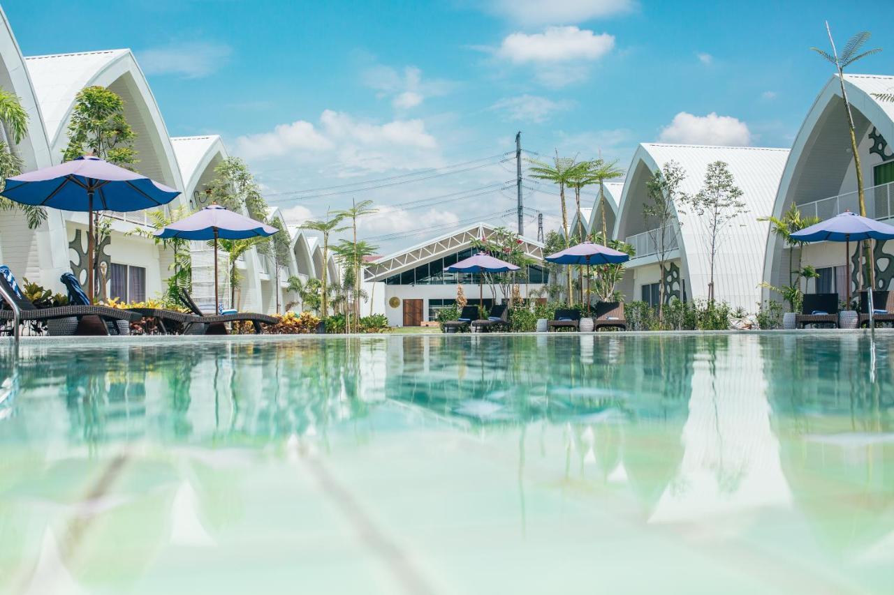Dash Box Hotel Cyberjaya Exterior photo