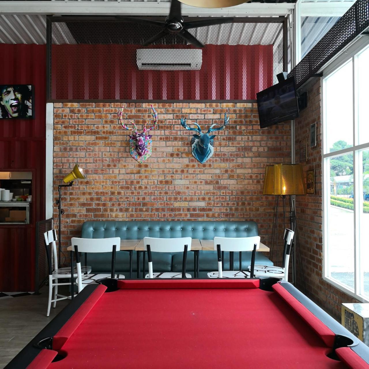 Dash Box Hotel Cyberjaya Exterior photo